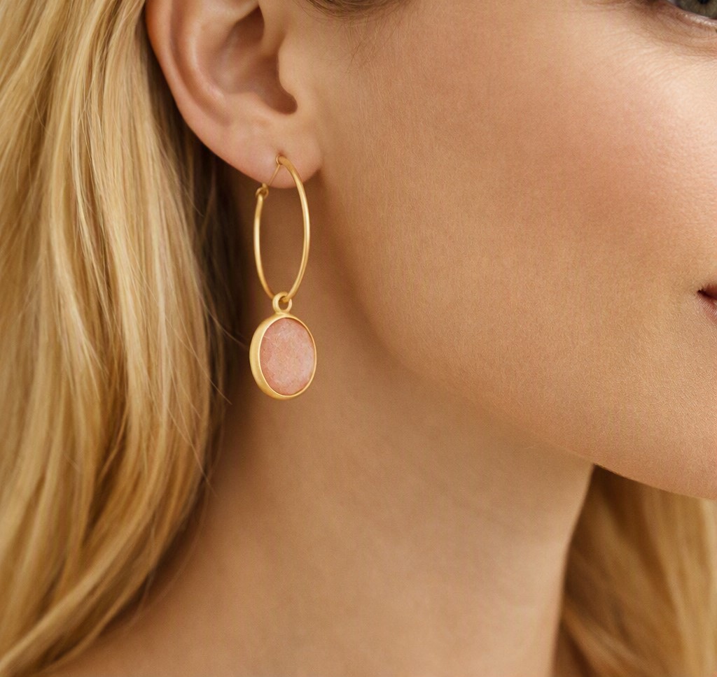 Adeline Hoops med blush månesten